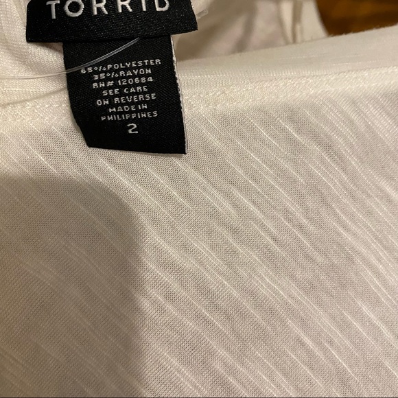 Torrid graphic hell in heel shirt size 2X - Picture 6 of 6